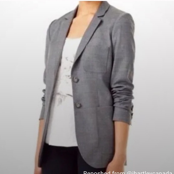 Aritzia Exeter boyfriend blazer in grey lined featured cuffs size 4 - Picture 3 of 10